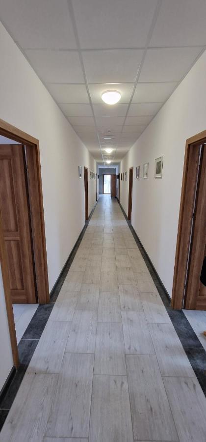 Kamieniec ZąbkowickiZielona Ostoja Ulica Szpitalna 3Cアパートメント エクステリア 写真