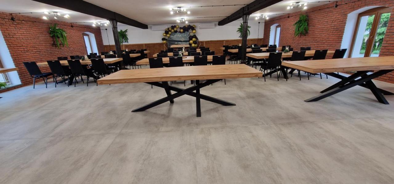 Kamieniec ZąbkowickiZielona Ostoja Ulica Szpitalna 3Cアパートメント エクステリア 写真